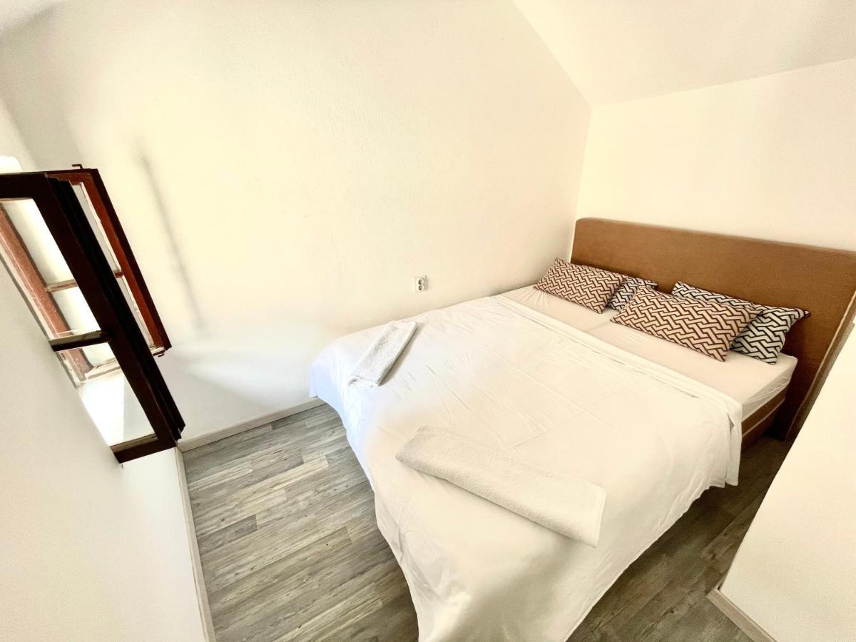 St.Tripun Apartment Котор Екстер'єр фото